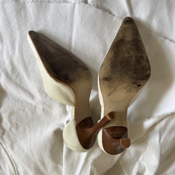 Aldo White Pumps High Heels Size 7 - Picture 5 of 6